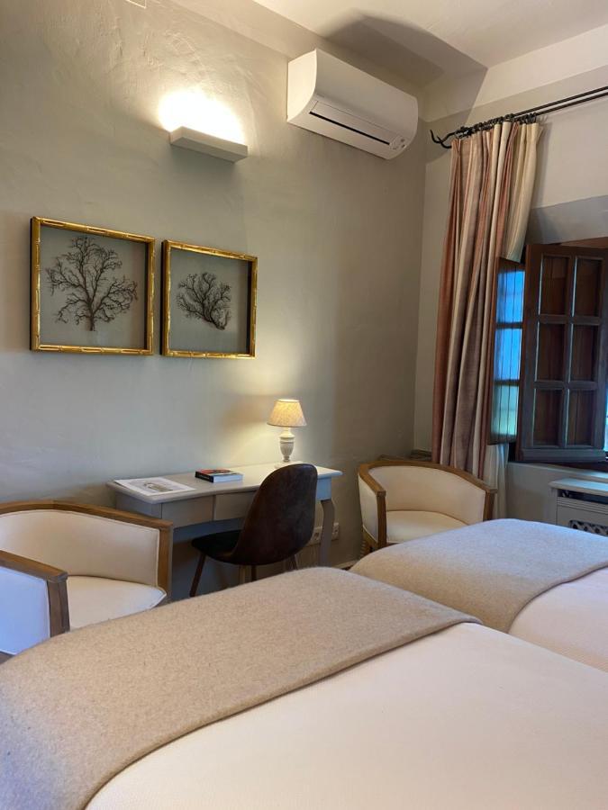 Hotel Rural Las Tejuelas Valdecaballeros Eksteriør bilde