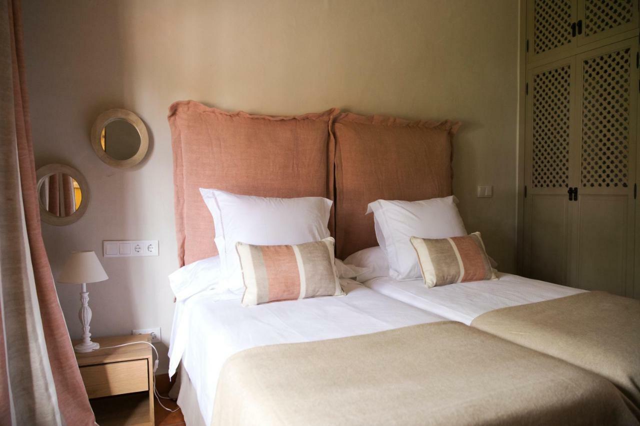 Hotel Rural Las Tejuelas Valdecaballeros Eksteriør bilde